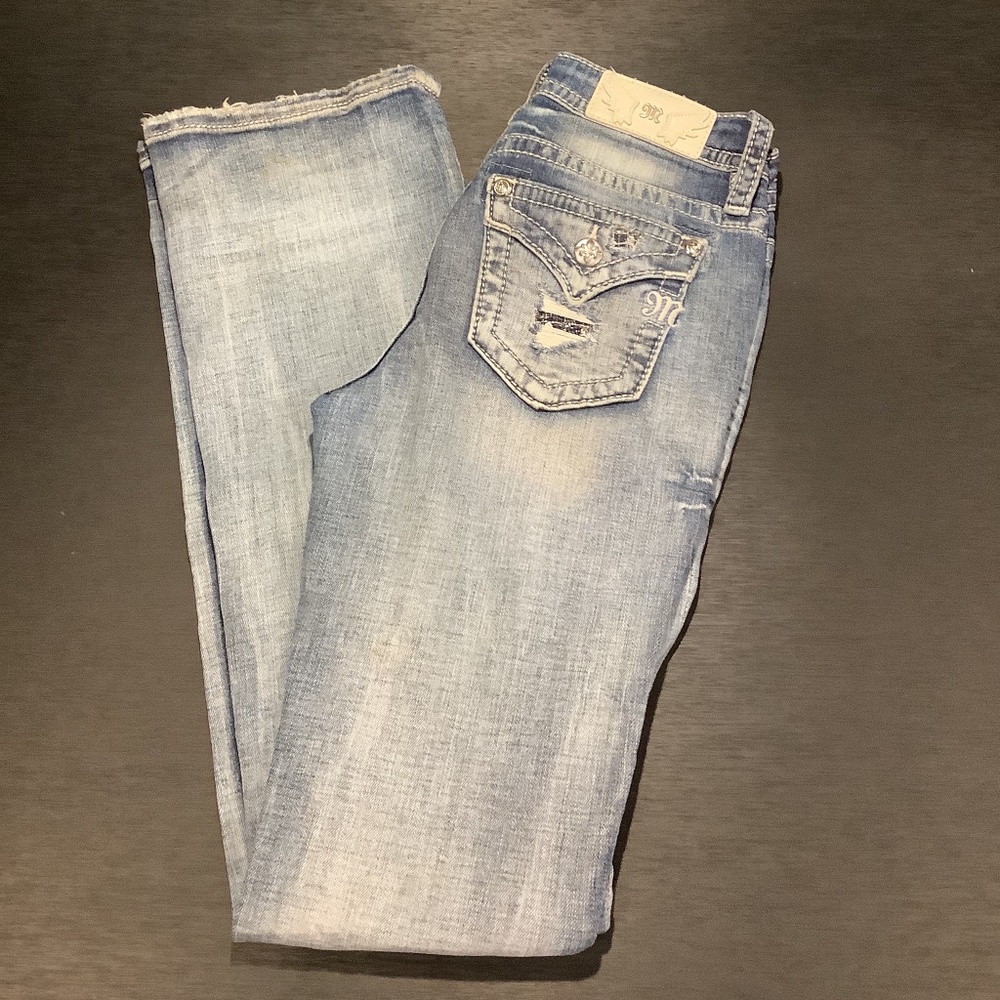 Miss me woman jean size 27